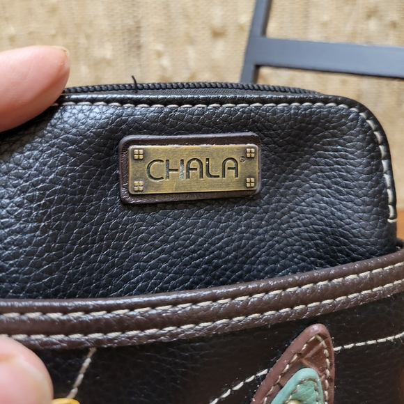 CHALA Crossbody Bag Dragonfly (black), Vegan Leather - Picture 5 of 6